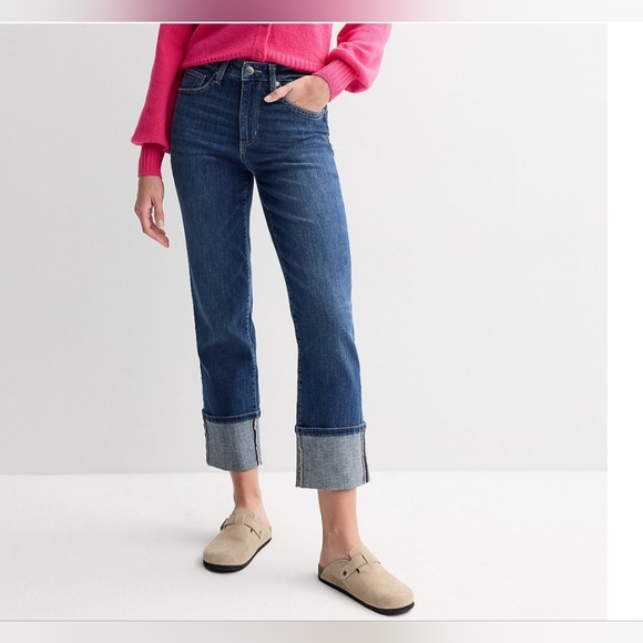 Womens' Cuffed Jeans - Picture 1 of 9